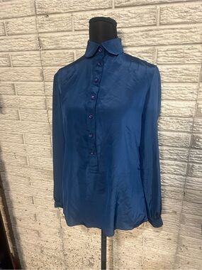 Vintage St. John Size 6 Women's Blue 3/4 Button Up Blouse Top Square Buttons